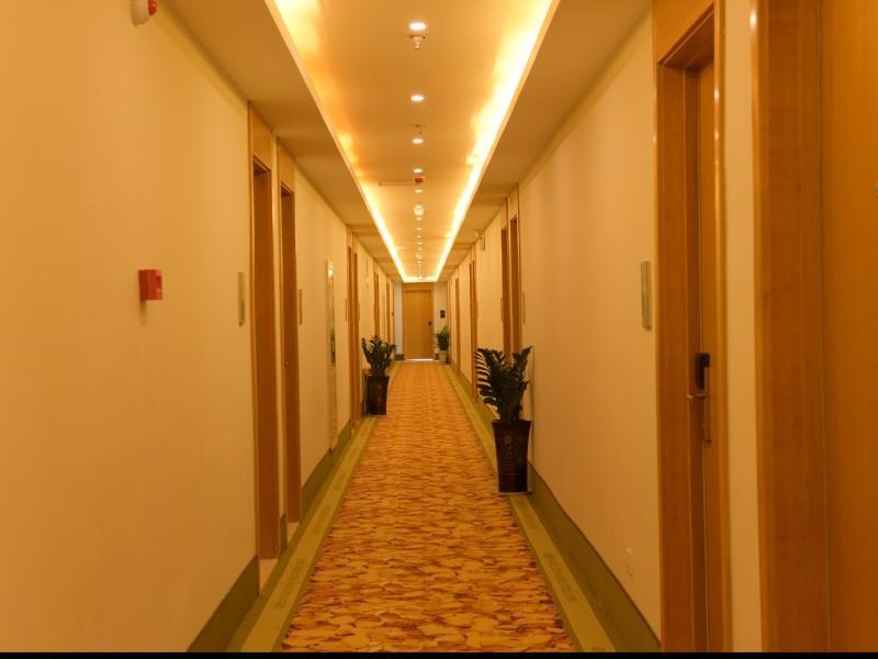 Greentree Inn Anhui Wuhu Sanshan Development District Express Hotel Экстерьер фото