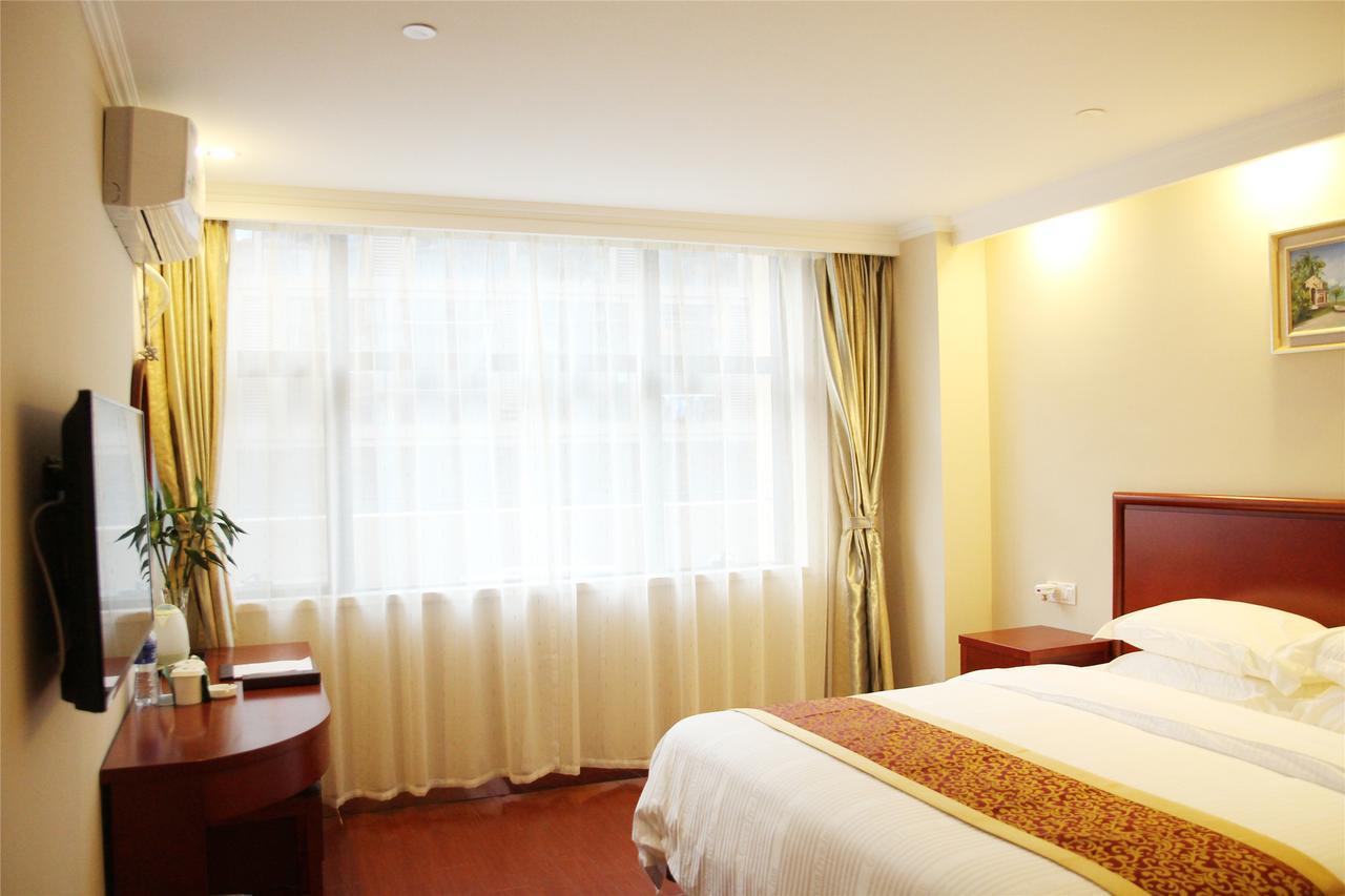 Greentree Inn Anhui Wuhu Sanshan Development District Express Hotel Экстерьер фото