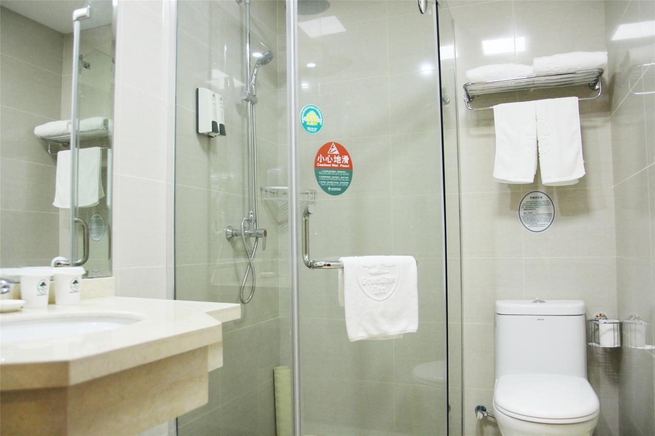 Greentree Inn Anhui Wuhu Sanshan Development District Express Hotel Экстерьер фото